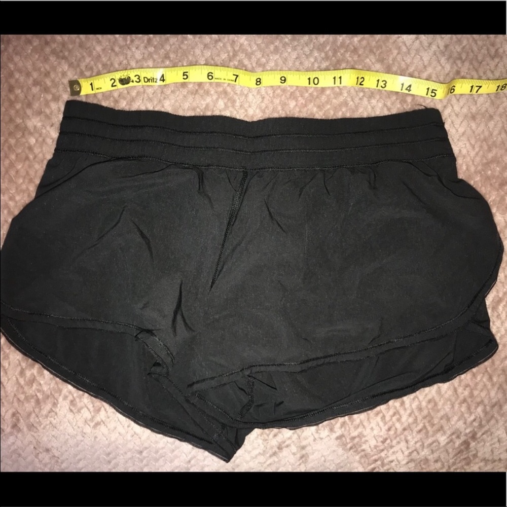 Lululemon: Seek the Heat Shorts